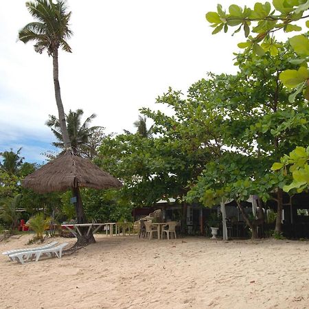 Oyo 853 Malapascua Beach And Dive Resort Ngoại thất bức ảnh